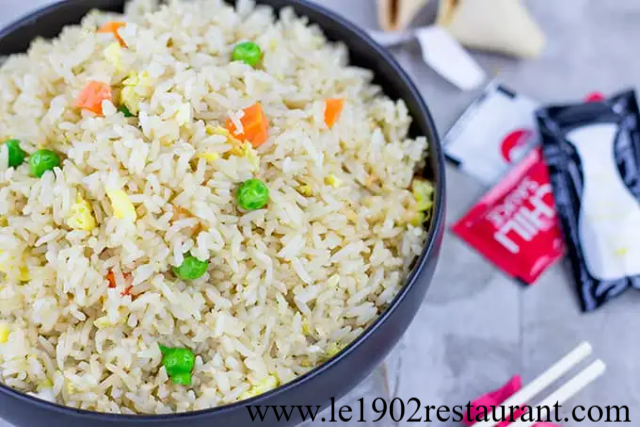 Nasi Goreng Bumbu Putih ala Rumahan Resep